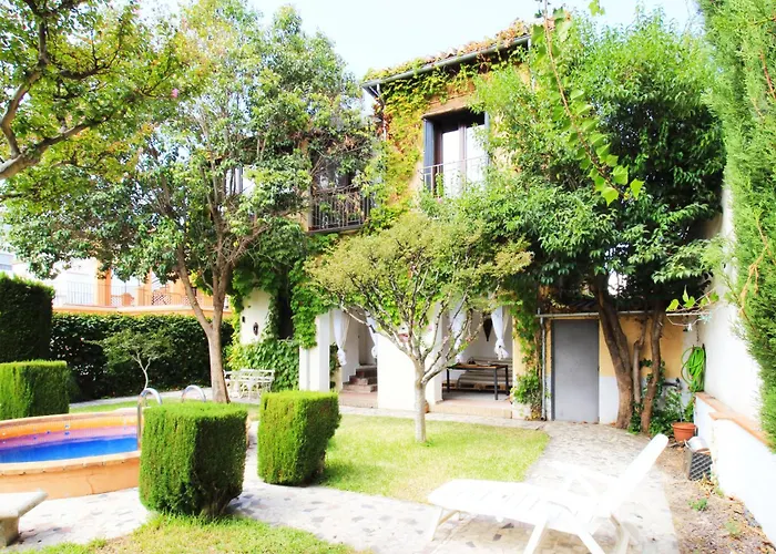 Villa Historica Con Jardin Y Piscina Cerca Del Centro